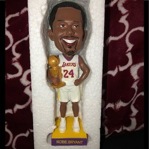 LAKERS KOBE BRYANT BOBBLE HEAD